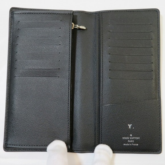 Louis Vuitton Taiga Portefeuille Brother M30501 Long Wallet Men's - Picture 2 of 9